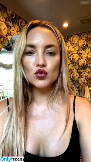 Kate Hudson / katehudson фото голая #0704