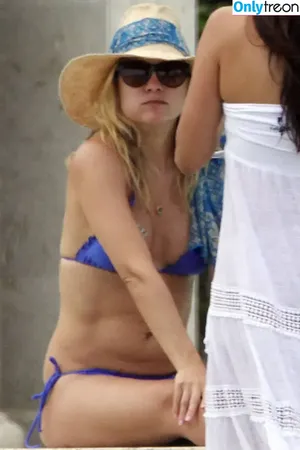 Kate Hudson / katehudson фото голая #0758