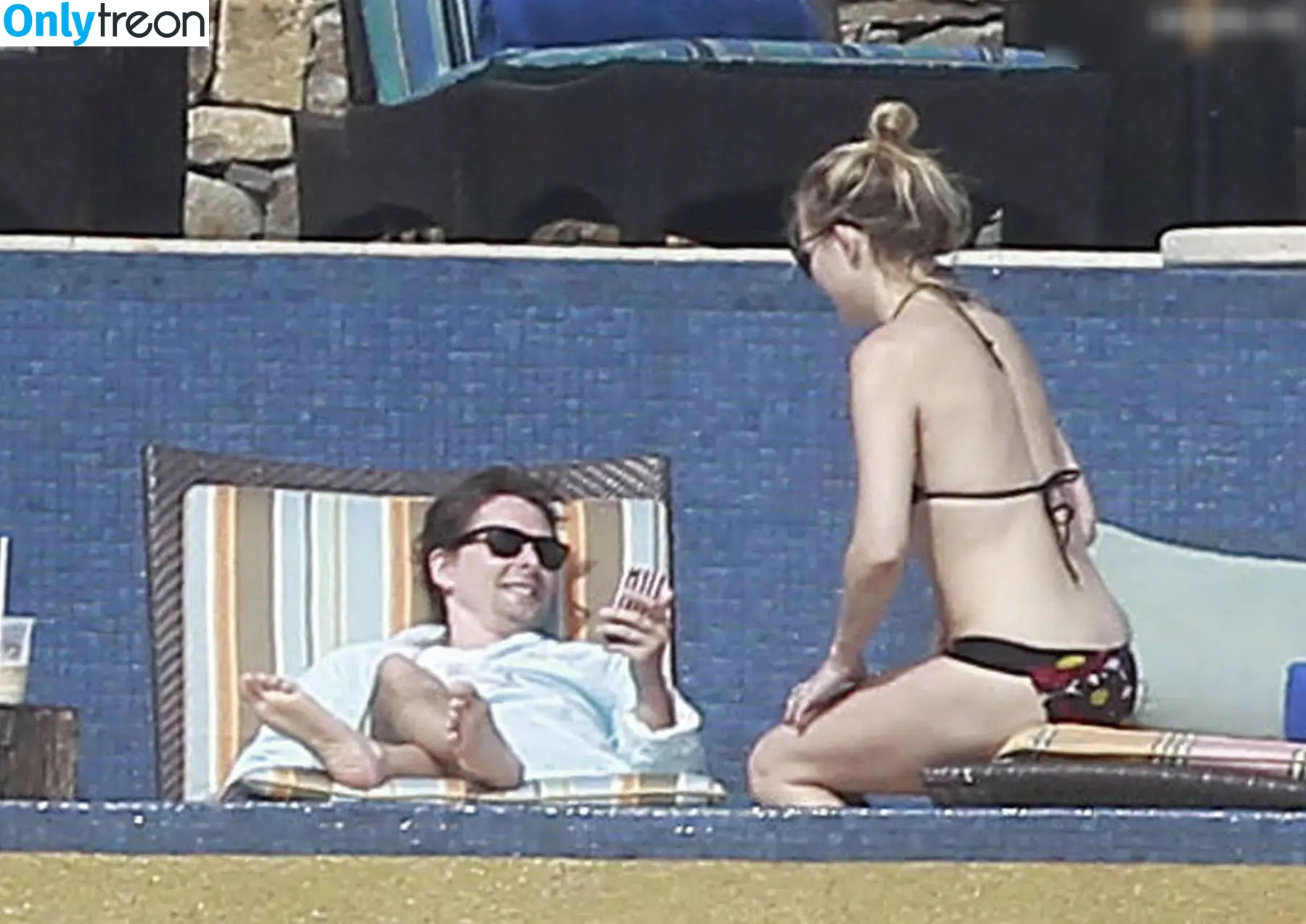 Kate Hudson голая photo #0742 (katehudson)