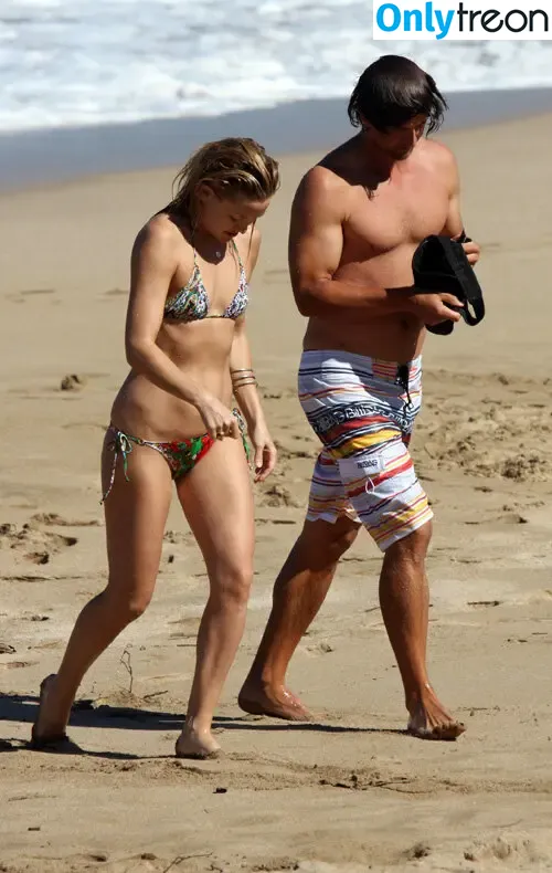 Kate Hudson nude photo #0895 (katehudson)