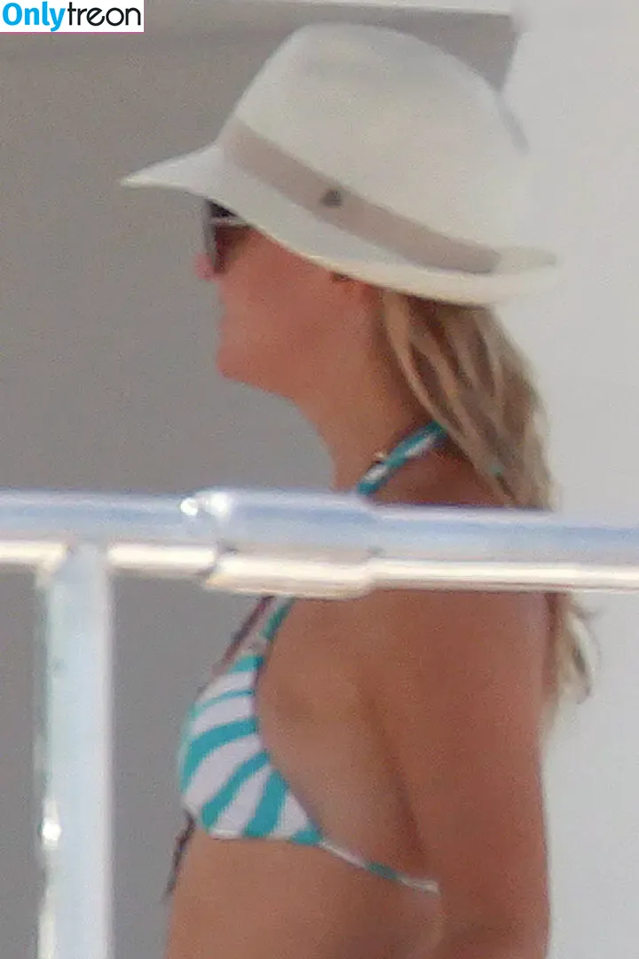 Kate Hudson nude photo #0982 (katehudson)