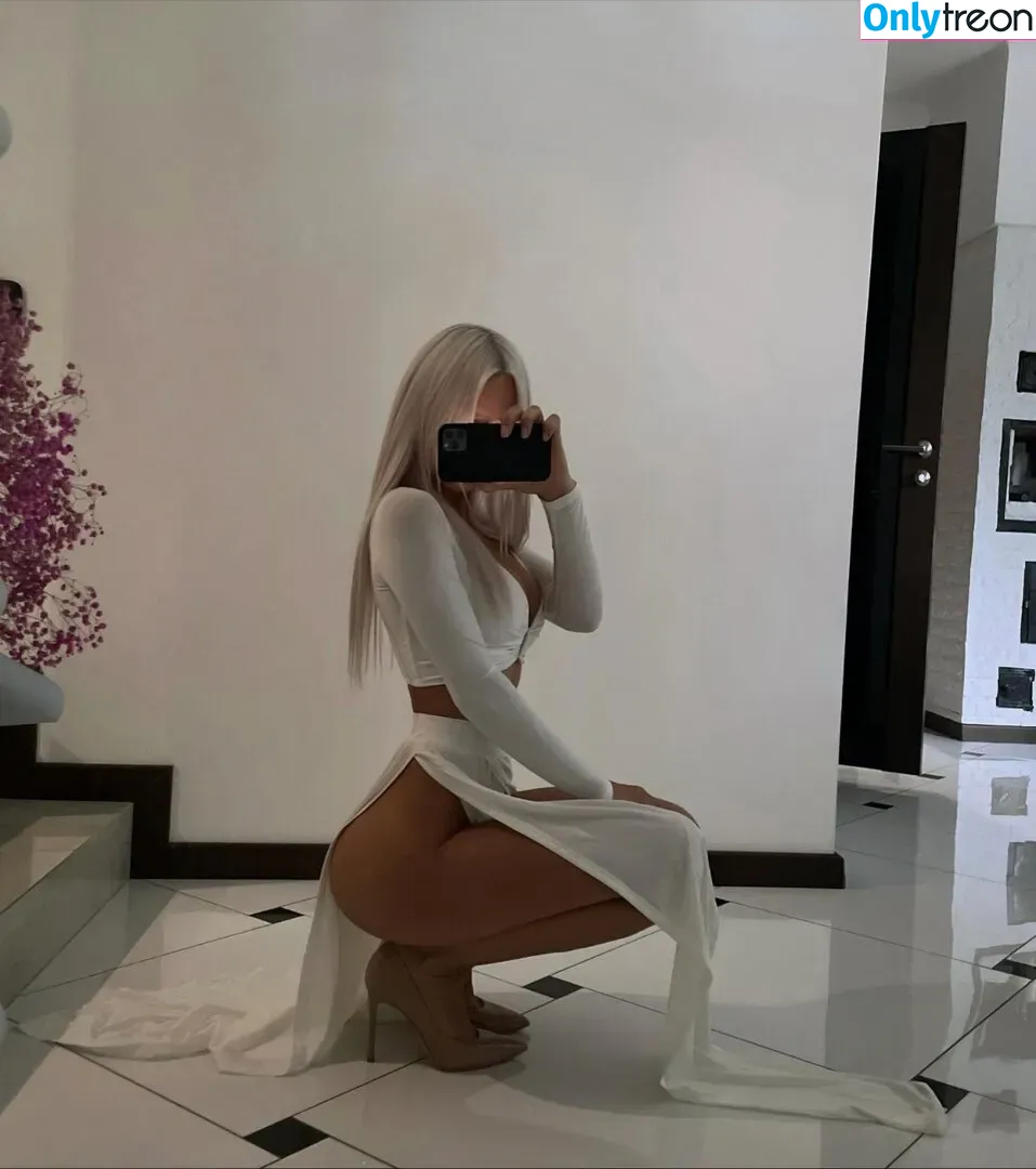 Kate Kirienko голая photo #0034 (katekirienko)