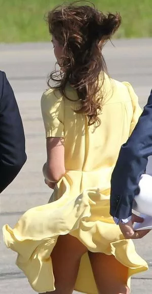 Kate Middleton / Catherine / Catherine Elizabeth / PrincessWales / princeandprincessofwales nude photo #0007