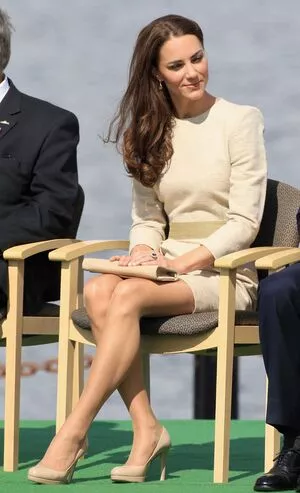 Kate Middleton / Catherine / Catherine Elizabeth / PrincessWales / princeandprincessofwales nude photo #0015