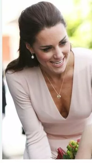 Kate Middleton / Catherine / Catherine Elizabeth / PrincessWales / princeandprincessofwales nude photo #0124