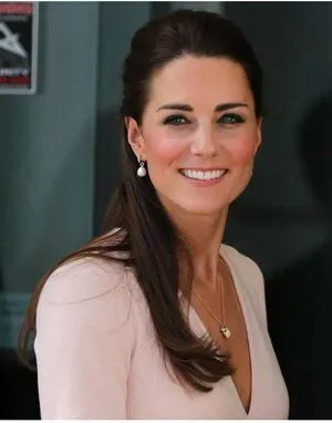 Kate Middleton / Catherine / Catherine Elizabeth / PrincessWales / princeandprincessofwales nude photo #0125