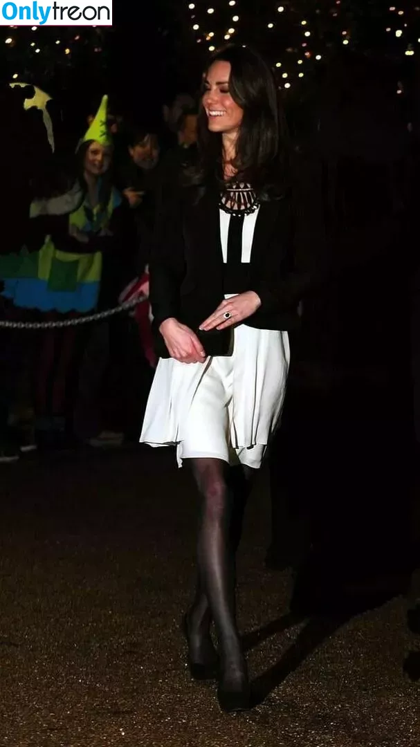 Kate Middleton nude photo #0059 (Catherine / Catherine Elizabeth / PrincessWales / princeandprincessofwales)
