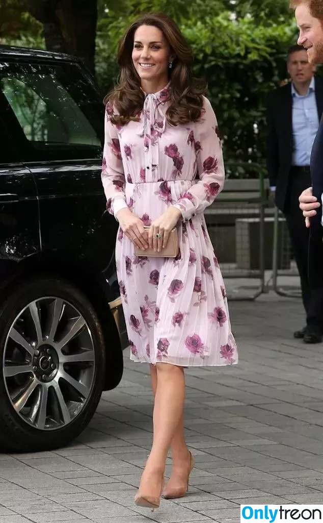 Kate Middleton голая photo #0109 (Catherine / Catherine Elizabeth / PrincessWales / princeandprincessofwales)