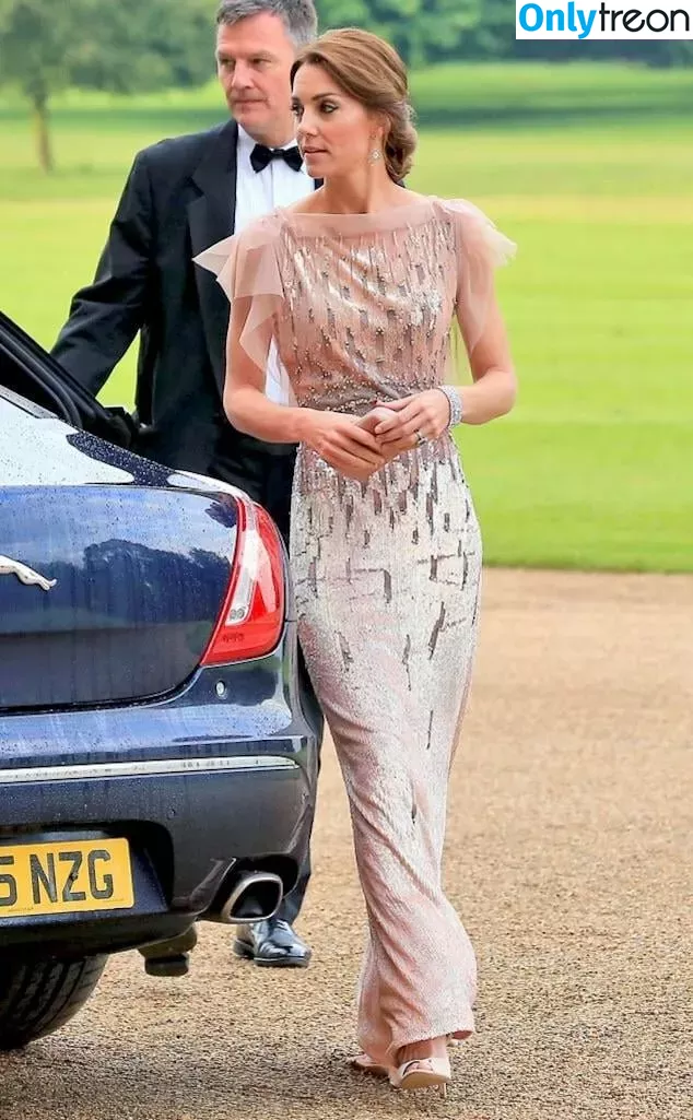 Kate Middleton nude photo #0113 (Catherine / Catherine Elizabeth / PrincessWales / princeandprincessofwales)