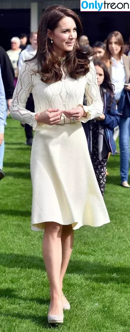 Kate Middleton nude photo #0117 (Catherine / Catherine Elizabeth / PrincessWales / princeandprincessofwales)