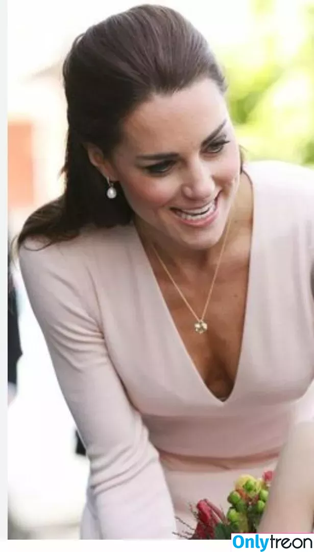 Kate Middleton nude photo #0124 (Catherine / Catherine Elizabeth / PrincessWales / princeandprincessofwales)