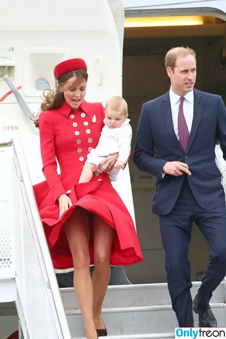 Kate Middleton nude photo #0145 (Catherine / Catherine Elizabeth / PrincessWales / princeandprincessofwales)