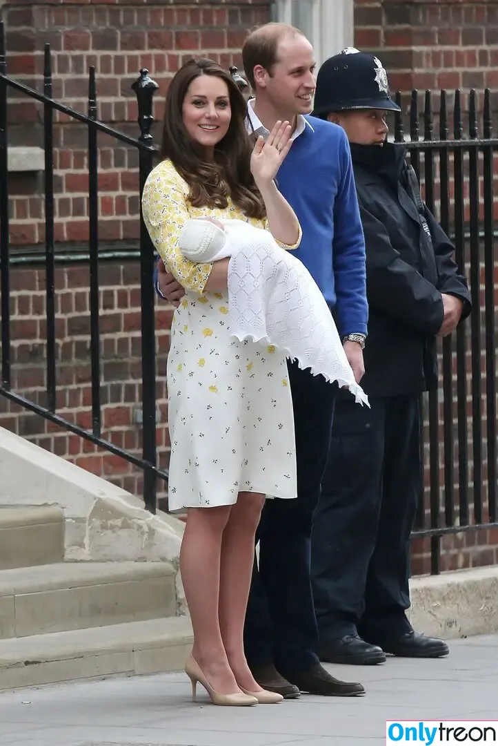 Kate Middleton nude photo #0254 (Catherine / Catherine Elizabeth / PrincessWales / princeandprincessofwales)