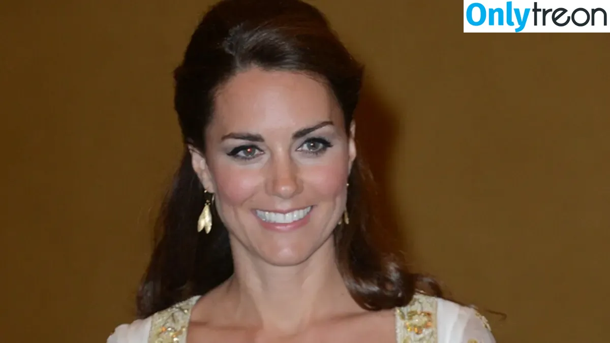 Kate Middleton nude photo #0263 (Catherine / Catherine Elizabeth / PrincessWales / princeandprincessofwales)