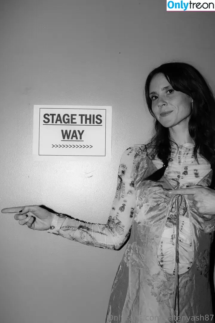 Kate Nash nude photo #0104 (British Singer / katenash / katenyash87)