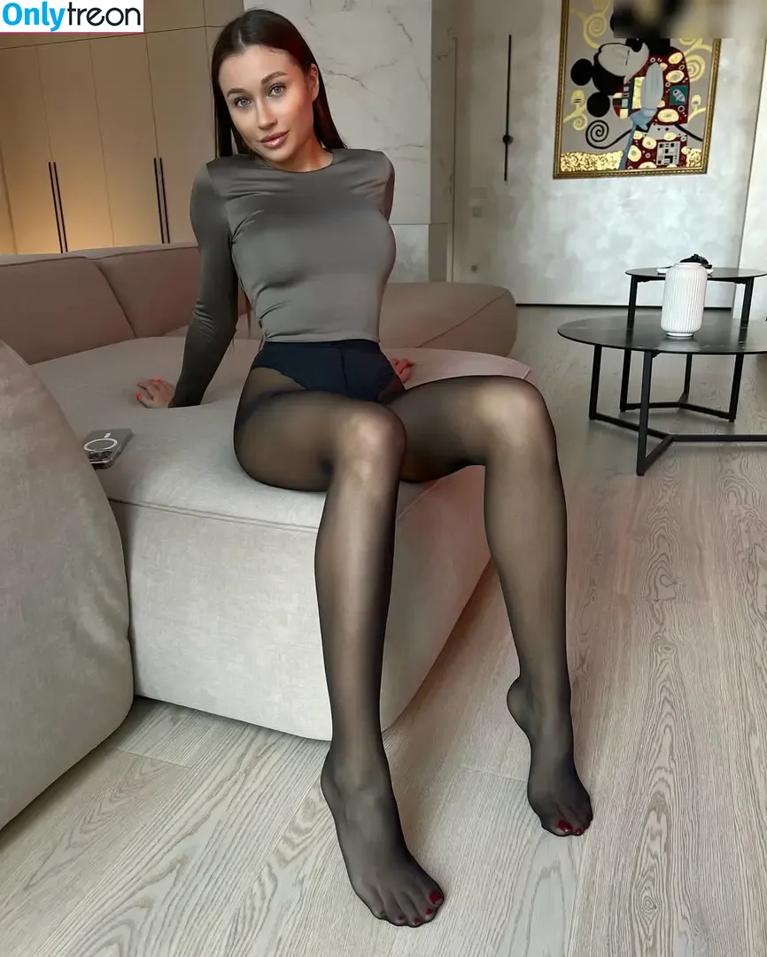 Kate_offcl nude photo #0176 (Kate_offcl1 / Katsiaryna Dubanosava)
