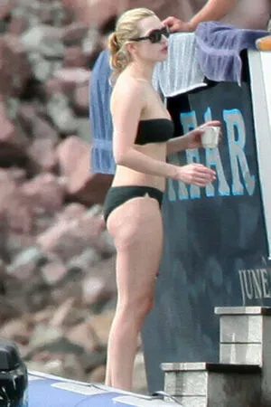 Kate Winslet / kate.winsletoffical / winsletlately nude photo #0237