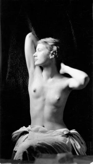 Kate Winslet / kate.winsletoffical / winsletlately nude photo #0293