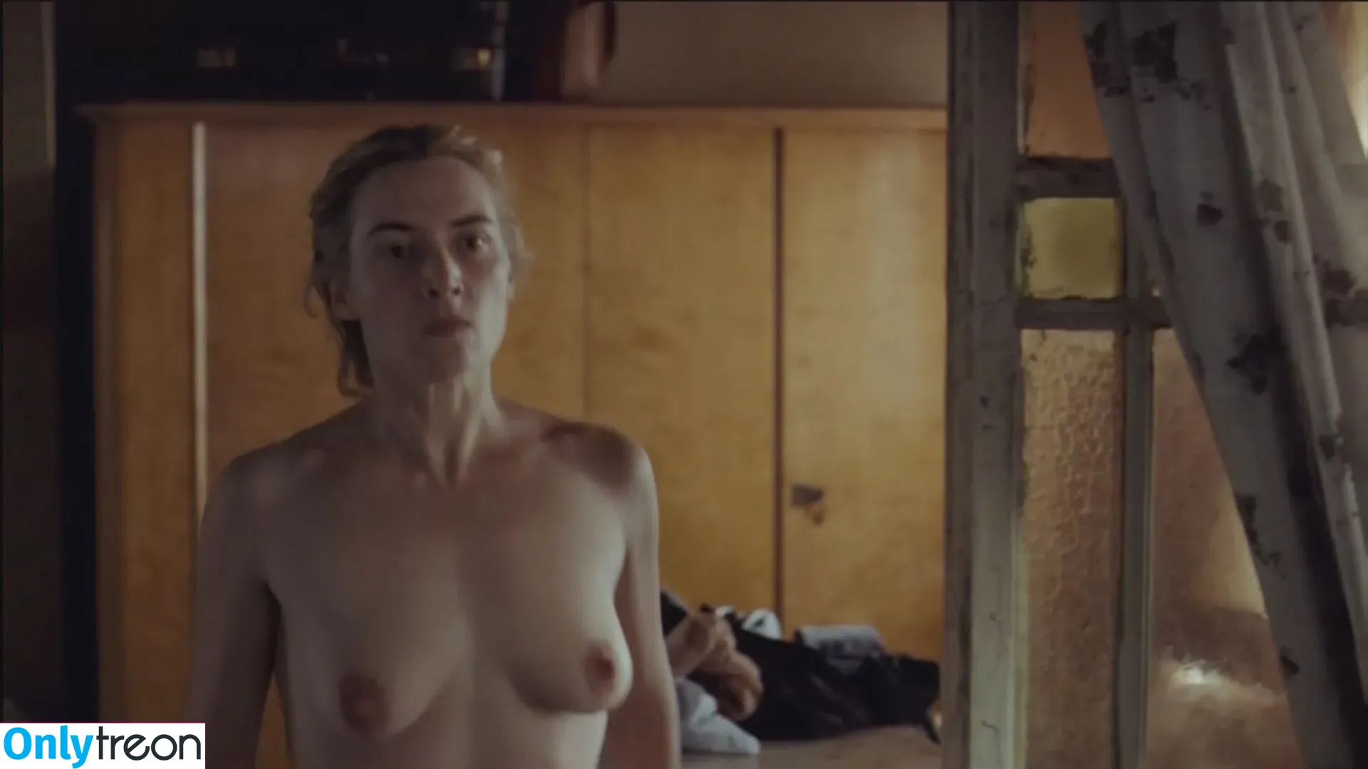 Kate Winslet nude photo #0038 (kate.winslet.official)