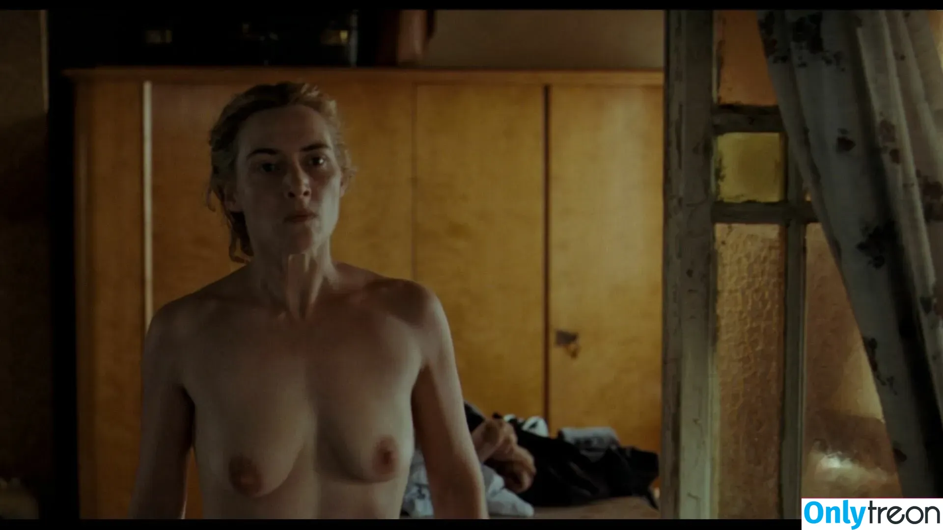 Kate Winslet nude photo #0153 (kate.winslet.official)