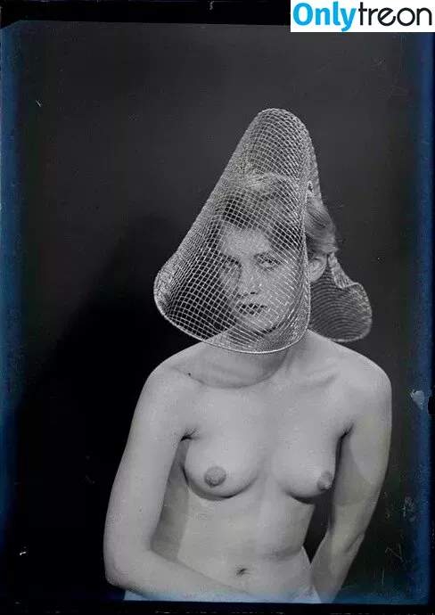 Kate Winslet nude photo #0300 (kate.winsletoffical / winsletlately)