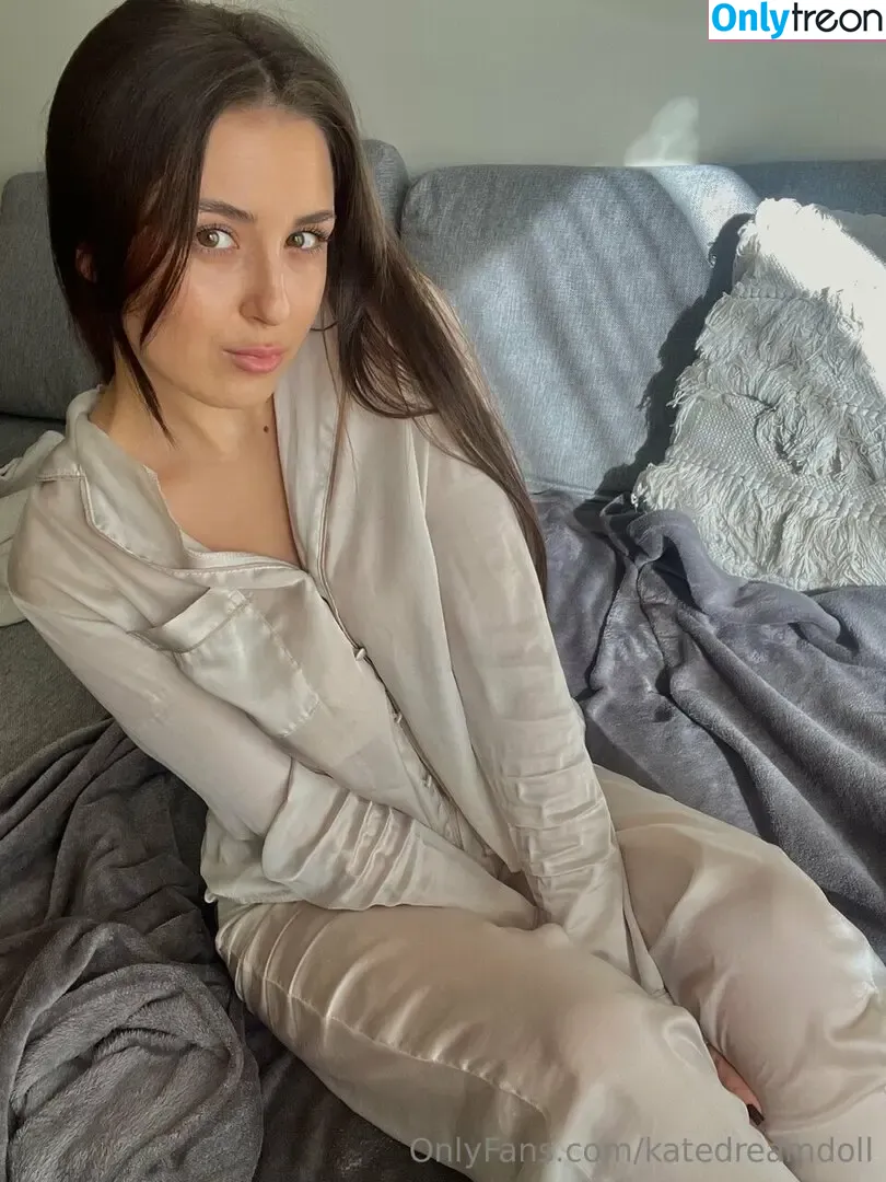 katedreamdoll nude photo #0001 (katedoll4)