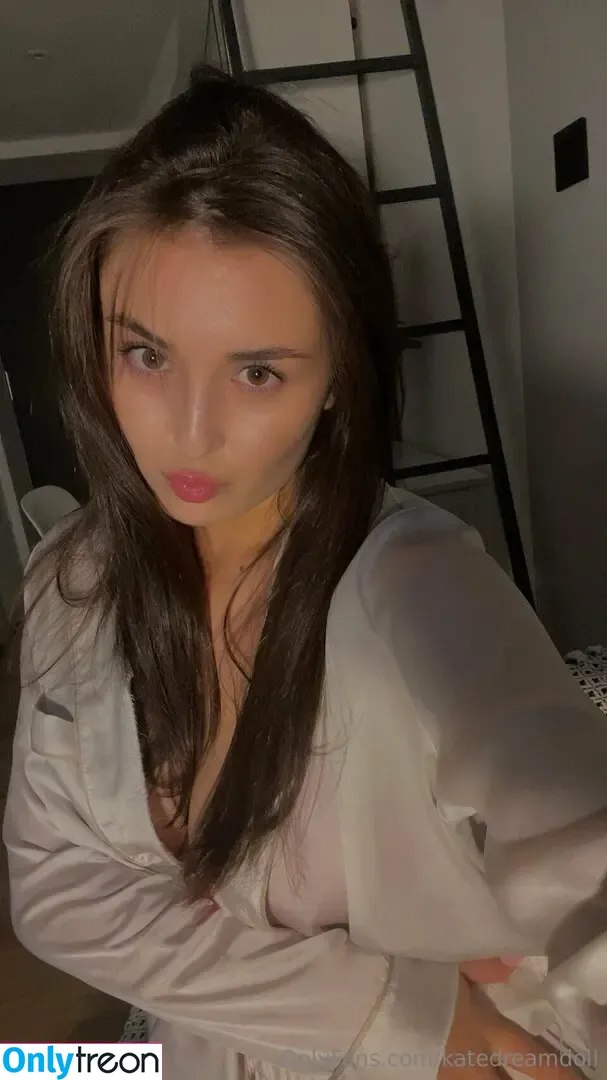 katedreamdoll nude photo #0007 (katedoll4)