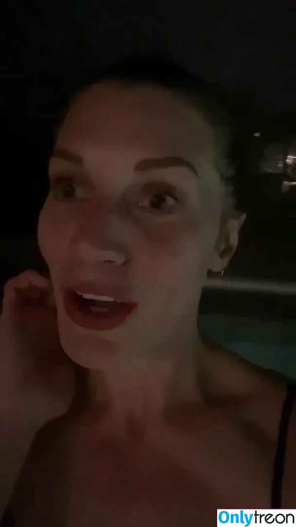 Katee Sackhoff nude photo #0004 (therealkateesackhoff)