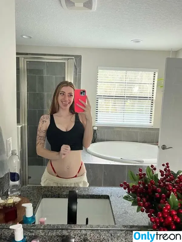 Katee nude photo #0047 (kateedavis69 / wildkatee)