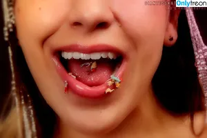 Katelyn Brooks / Giantess Katelyn / _katelynbrooks / giantesskatelyn nude photo #0092
