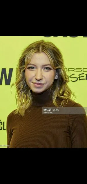 Katelyn Nacon / katelynnacon фото голая #0018