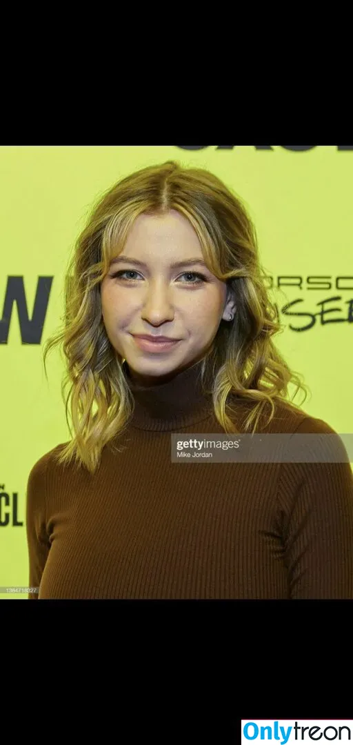 Katelyn Nacon голая photo #0018 (katelynnacon)