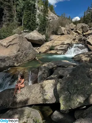 Katelyn Ohashi / katelyn_ohashi nude photo #0184