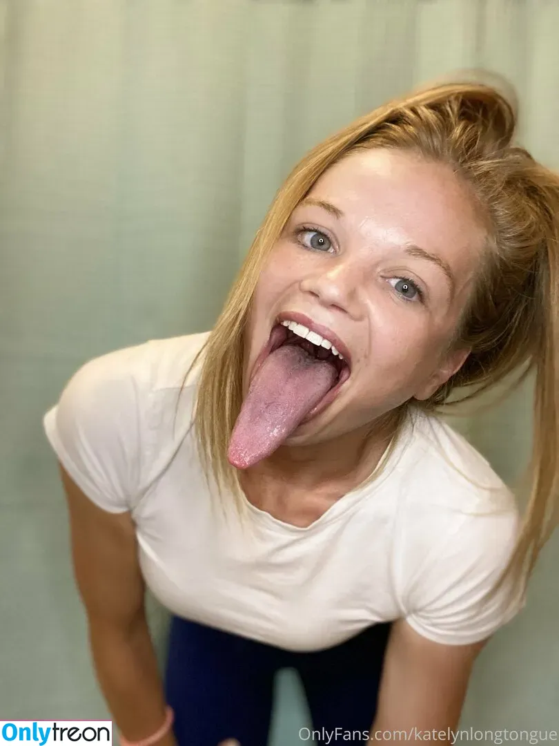 katelynlongtongue nude photo #0010 (longtonguekate)