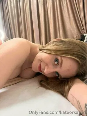 kateorkatrin / Kitsune / Kitsunekk / Lustful_modest / kkkkkkatrin nude photo #0102