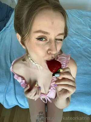 kateorkatrin / Kitsune / Kitsunekk / Lustful_modest / kkkkkkatrin nude photo #0177