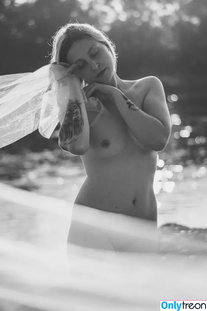 katereenkis голая photo #0034 (Ekaterina Denisova / katereens)