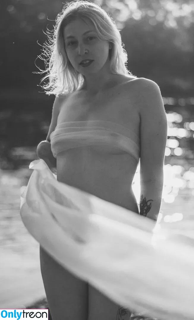 katereenkis голая photo #0042 (Ekaterina Denisova / katereens)