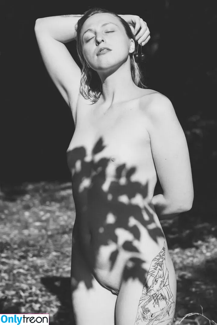katereenkis голая photo #0052 (Ekaterina Denisova / katereens)