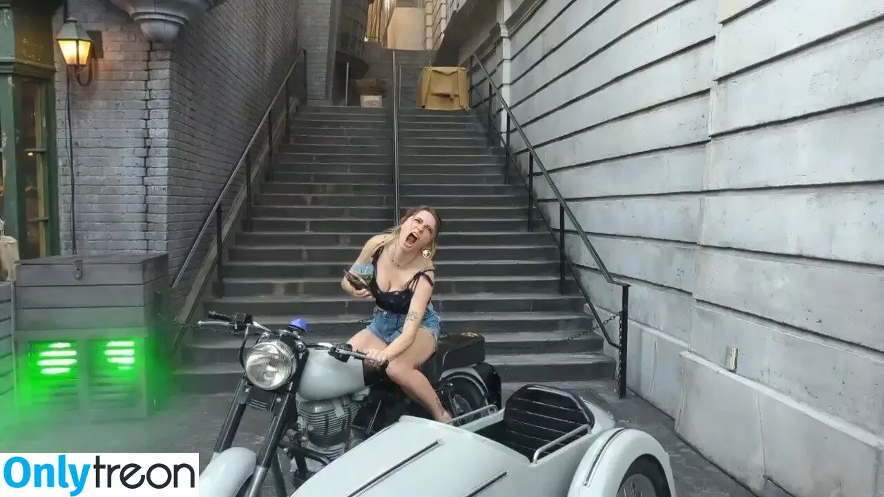 katerino nude photo #0410 (katerinotv)