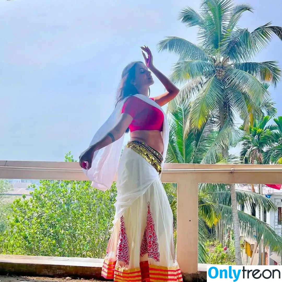 Katha Kali Chowhan nude photo #0032 (chowhankathakali_)