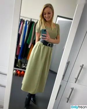 Katharina Kleinfeldt / katharinakleinfeldt nude photo #0075