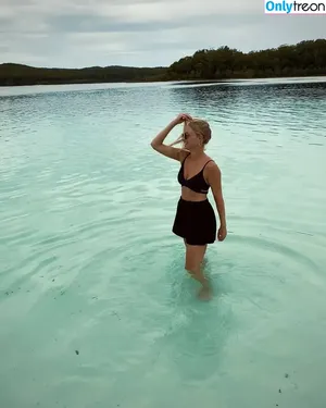 Katharina Kleinfeldt / katharinakleinfeldt nude photo #0125