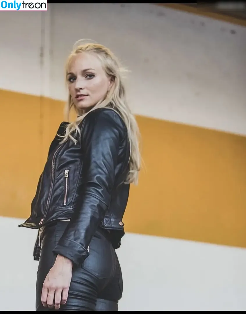 Katharina Kleinfeldt nude photo #0111 (katharinakleinfeldt)