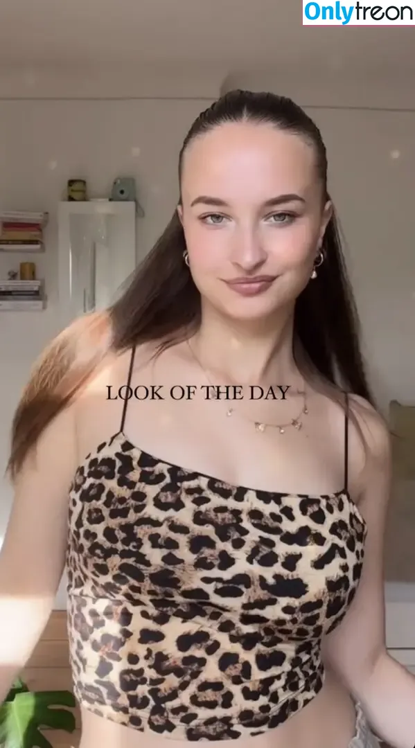 KatharinaKnoch nude photo #0012 (KatharinaKnoch)