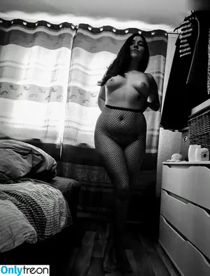  nude photo #0020