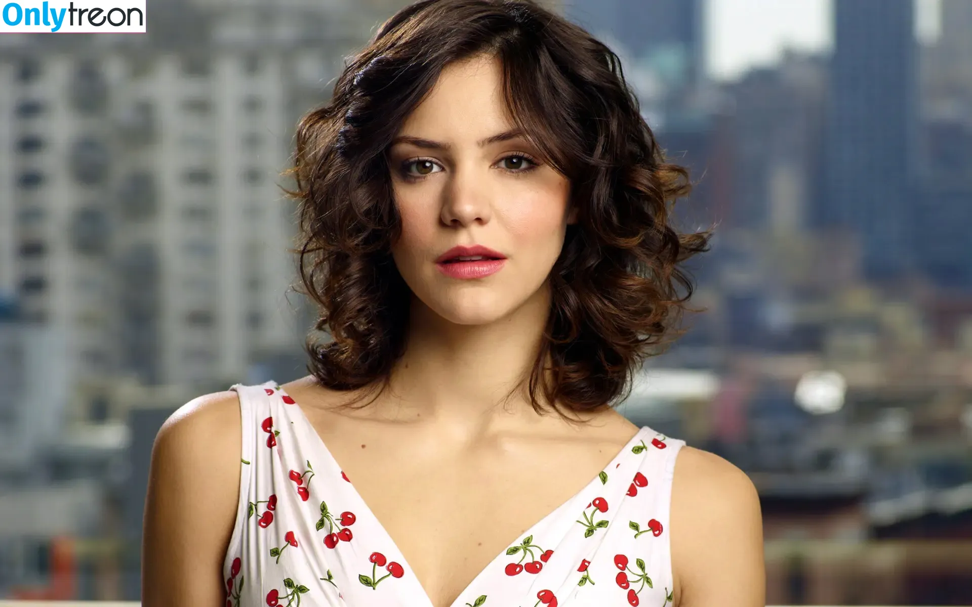 Katharine McPhee голая photo #0755 (Katharine Foster / katharinefoster)