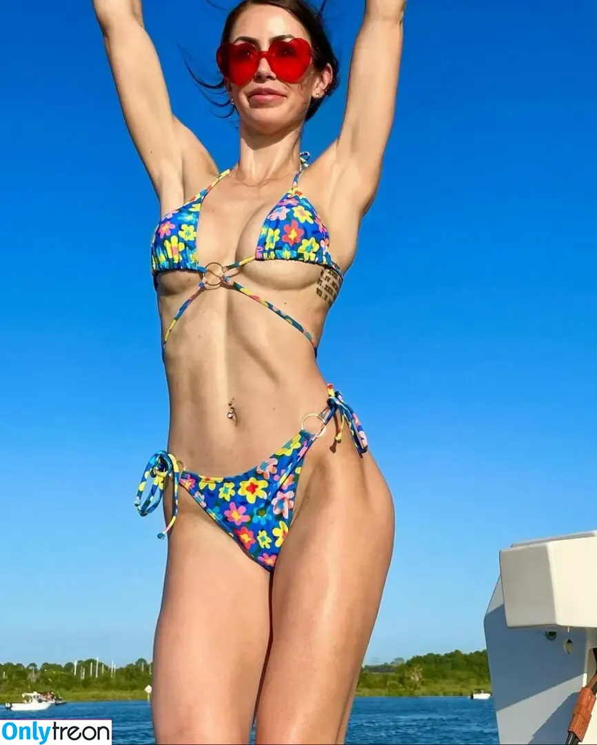 Katherine Bohn голая photo #0010 (katherinebohn15)