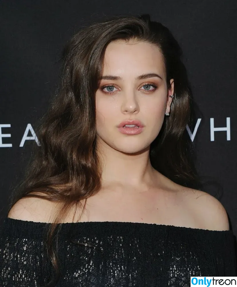 Katherine Langford голая photo #0021 (katherinelangford)