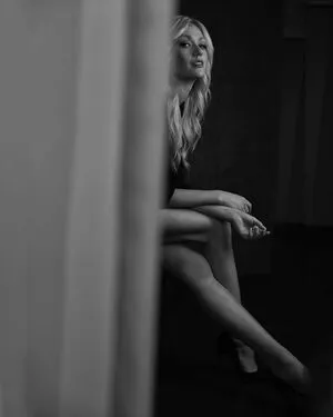 Katherine McNamara / kat.mcnamara nude photo #0504